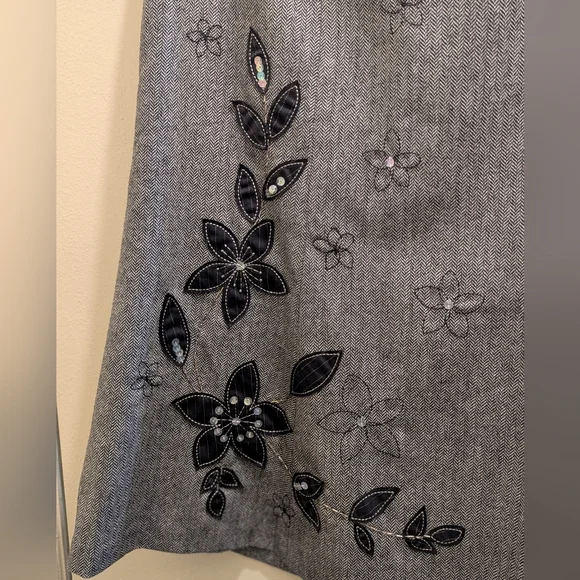 Jones New York Country Wool Blend Black/White Herringbone Embroidered Skirt- 6 - Picture 3 of 12
